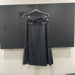 Pleated Pleather skirt